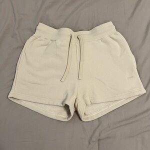 Sacré shorts